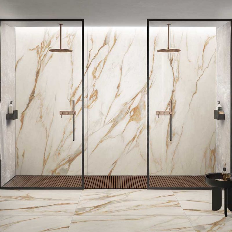 Sensi Signoria Calacatta Vena Oro 120x120 Lux - Gres Porcellanato di ABK - Prezzo solo €154.44! Compra ora su CEGO CERAMICHE