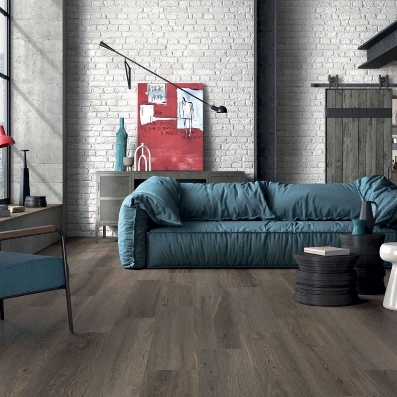 Poetry Wood Mud 20x120 Naturale - Gres Porcellanato di ABK - Prezzo solo €42.66! Compra ora su CEGO CERAMICHE