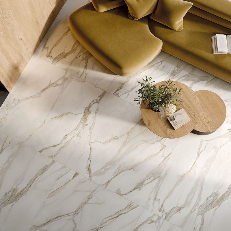 Sensi Signoria Calacatta Michelangelo 120x120 Antique 3D - Gres Porcellanato di ABK - Prezzo solo €173.56! Compra ora su CEGO CERAMICHE