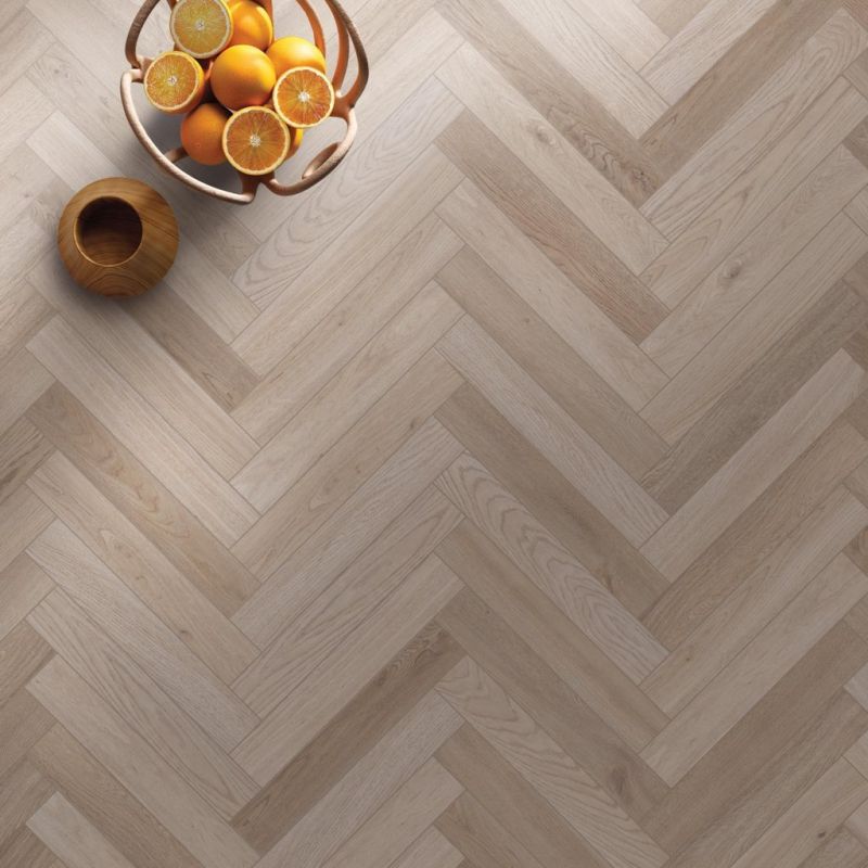 Four Season Biscuit Chevron 7,5x40,7 nat - Gres Porcellanato di Flaviker - Prezzo solo €34.11! Compra ora su CEGO CERAMICHE