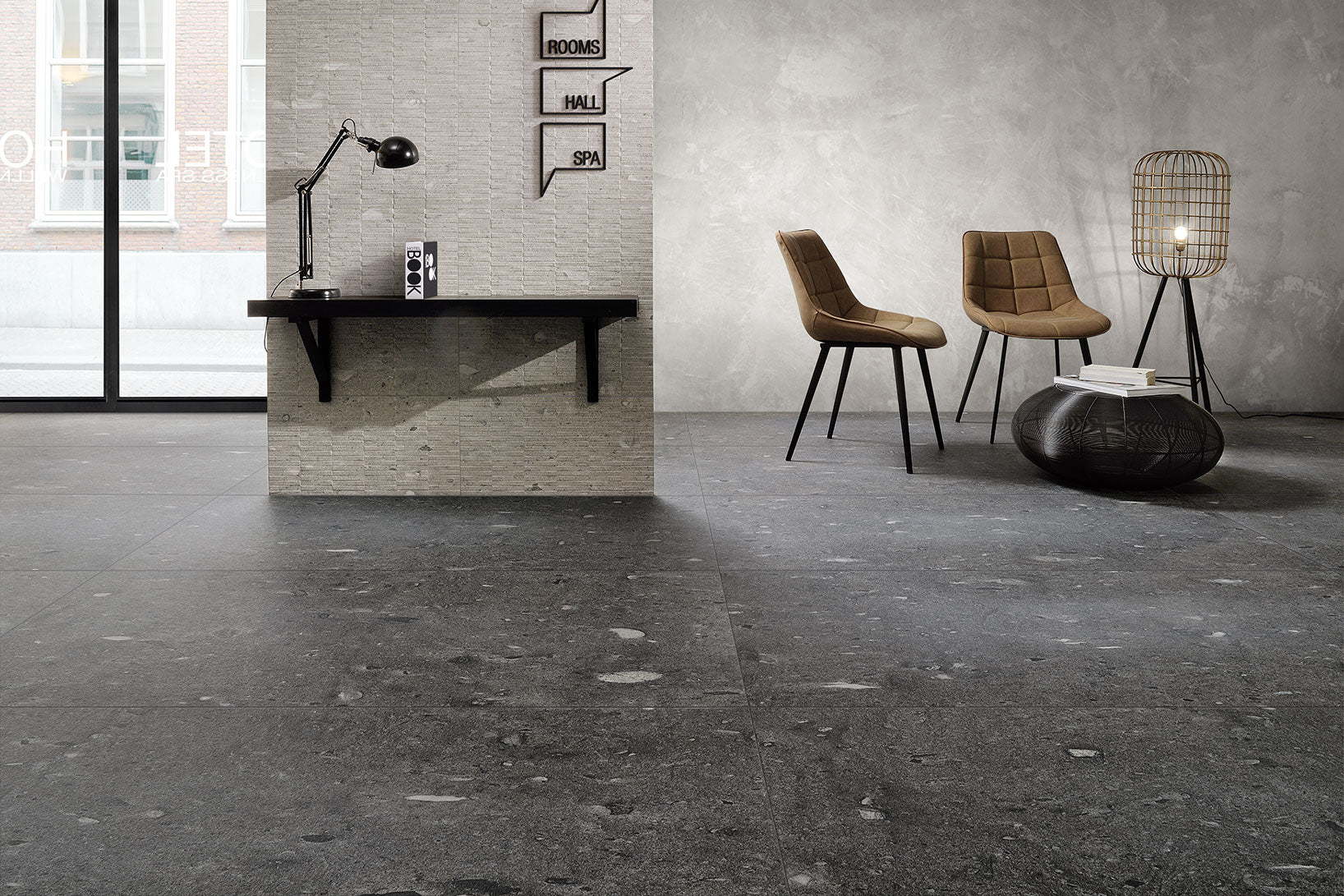 Moon Stone Black 30x60 Esterno - Gres Porcellanato di Coem Ceramiche - Prezzo solo €30! Compra ora su CEGO CERAMICHE