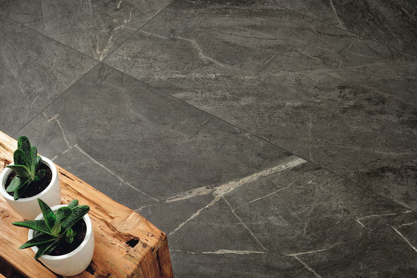 Soap Stone Black 30x60 Esterno - Gres Porcellanato di Coem Ceramiche - Prezzo solo €30! Compra ora su CEGO CERAMICHE