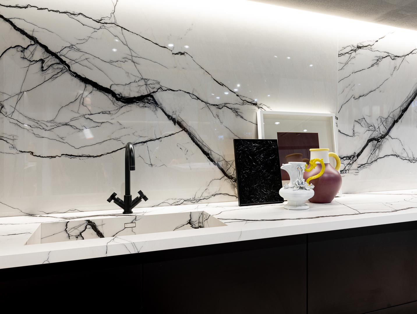 B&W Marble Breach 60x120 High-Glossy 6 mm - Gres Porcellanato di Florim - Prezzo solo €129.99! Compra ora su CEGO CERAMICHE