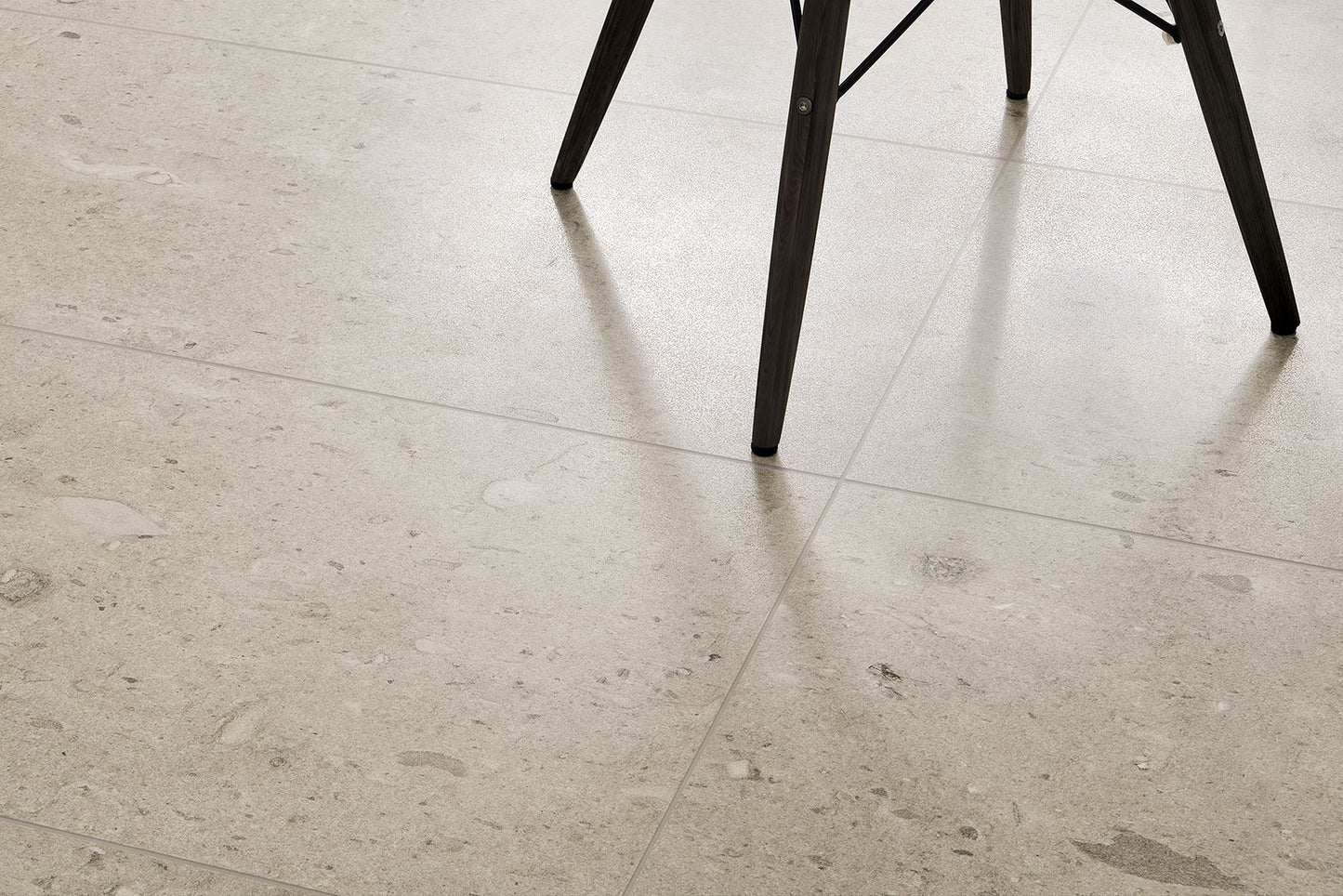 Moon Stone Beige 60x60 Naturale - Gres Porcellanato di Coem Ceramiche - Prezzo solo €42! Compra ora su CEGO CERAMICHE