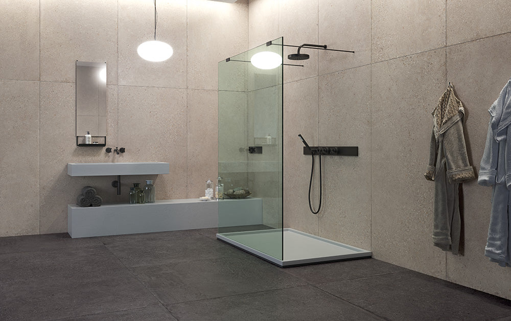 Konkrete Grigio 100x100 Grip OUTFIT2.0 - Gres Porcellanato di Castelvetro - Prezzo solo €49.96! Compra ora su CEGO CERAMICHE