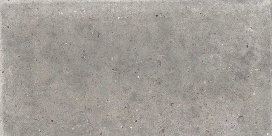 Out.20 Poetry Stone Pirenei Grey 60x120 20mm R11 - Gres Porcellanato di ABK - Prezzo solo €35.32! Compra ora su CEGO CERAMICHE