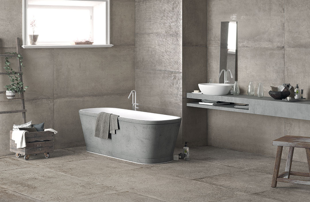 Konkrete Grigio 100x100 Grip OUTFIT2.0 - Gres Porcellanato di Castelvetro - Prezzo solo €49.96! Compra ora su CEGO CERAMICHE