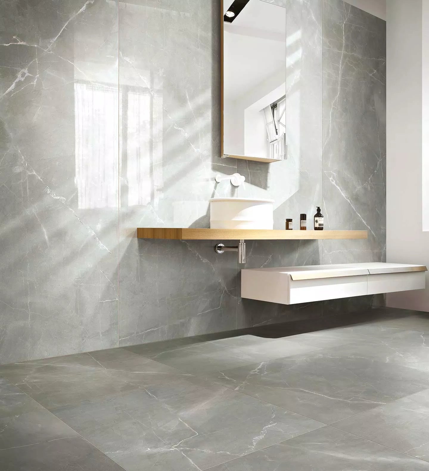 Timeless Amani Grey 60x60 lucido - Gres Porcellanato di Florim - Prezzo solo €43! Compra ora su CEGO CERAMICHE