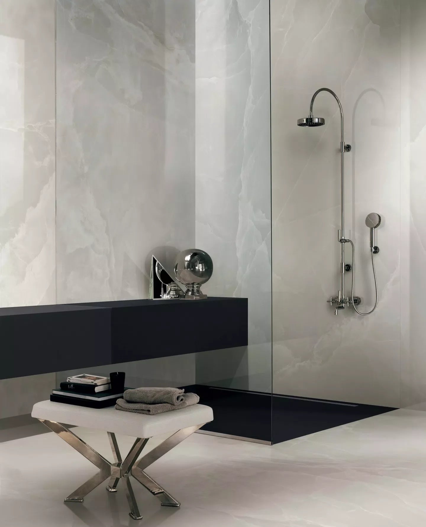 Eccentric Luxe Cloudy White 120x280 Glossy - Gres Porcellanato di Florim - Prezzo solo €284! Compra ora su CEGO CERAMICHE