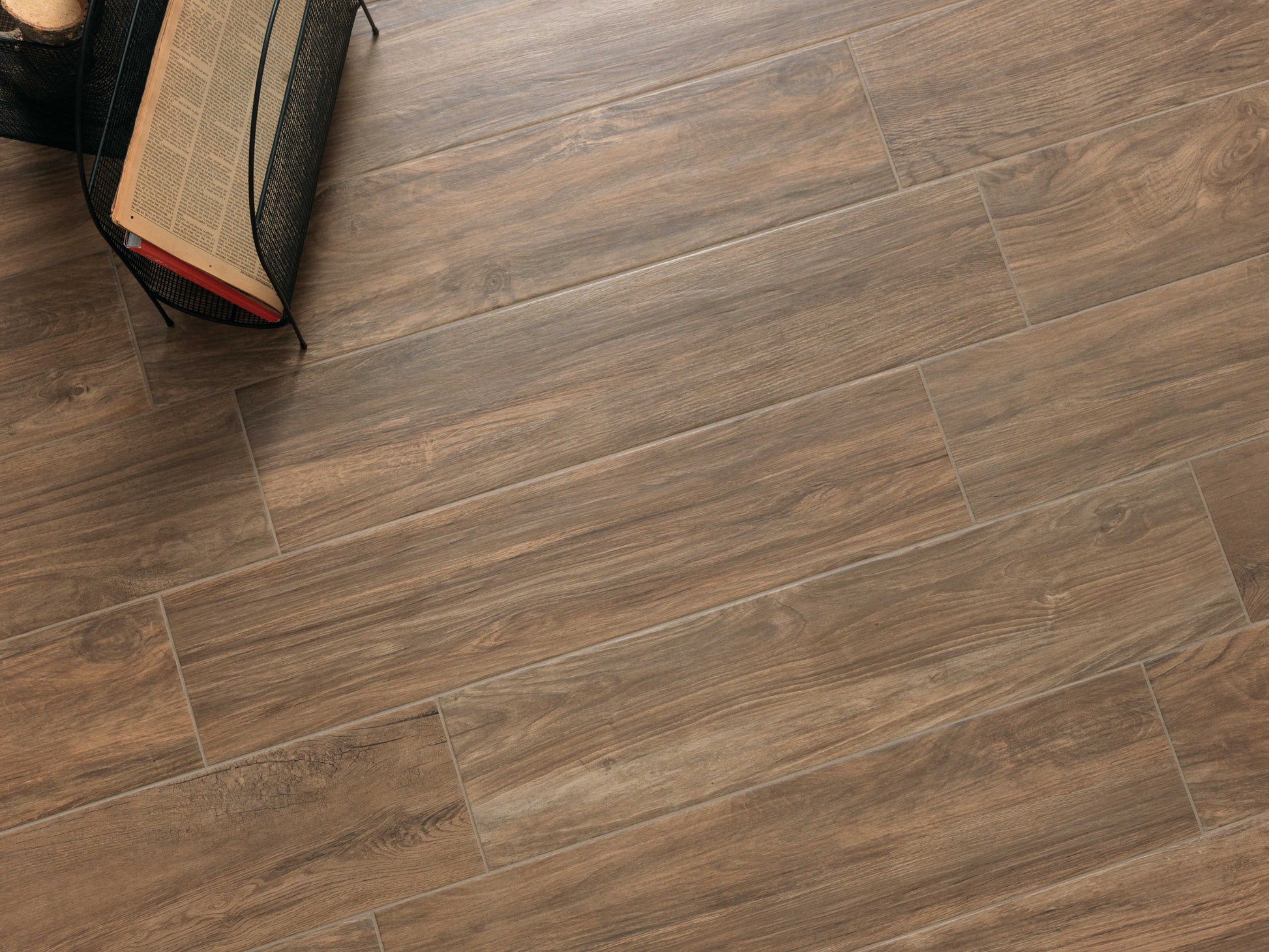 Feel Brown R11 20,3x90,6 - Gres Porcellanato di Paul Ceramiche - Prezzo solo €18.50! Compra ora su CEGO CERAMICHE