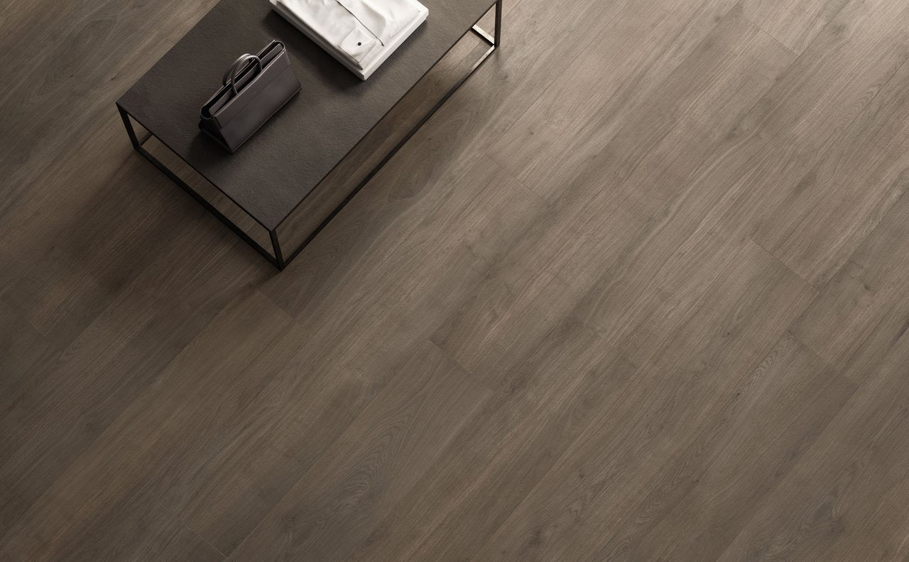 Primewood Brown 20x120 - Gres Porcellanato di Ceramica Sant'Agostino - Prezzo solo €50! Compra ora su CEGO CERAMICHE