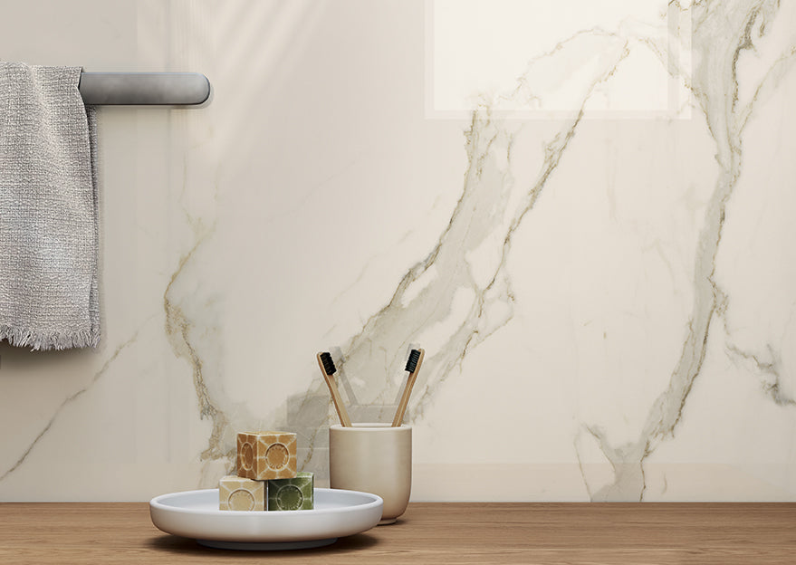 Infinito 2.0 Calacatta Light Glossy 60x120 - Gres Porcellanato di Fondovalle - Prezzo solo €99! Compra ora su CEGO CERAMICHE