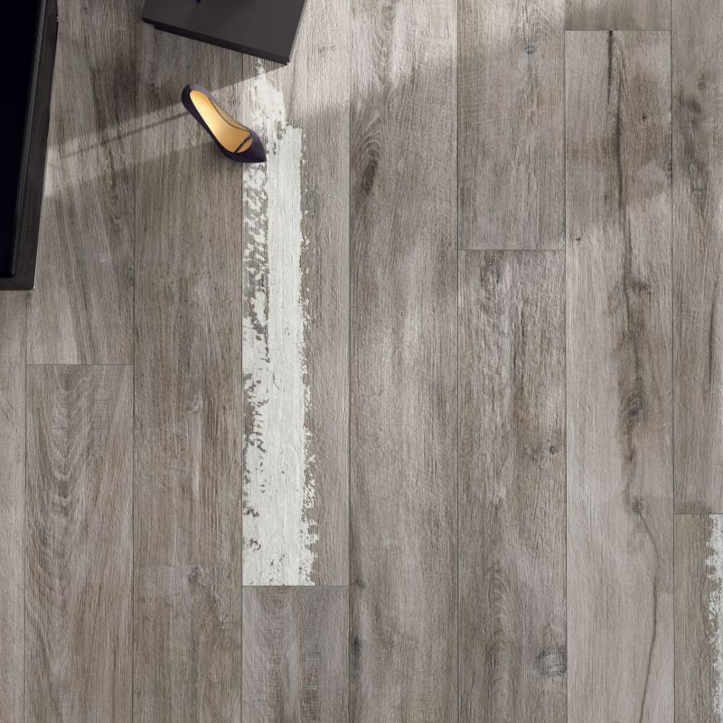 Legend Grey 20x120 heritage R11 - Gres Porcellanato di Ariana Ceramiche - Prezzo solo €44! Compra ora su CEGO CERAMICHE