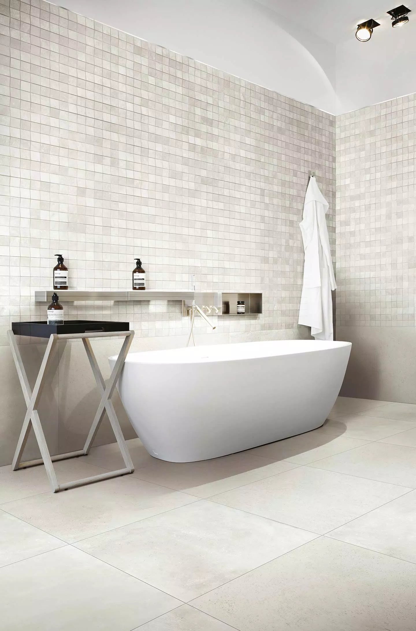 Maps White 80x80 naturale - Gres Porcellanato di Florim - Prezzo solo €43! Compra ora su CEGO CERAMICHE