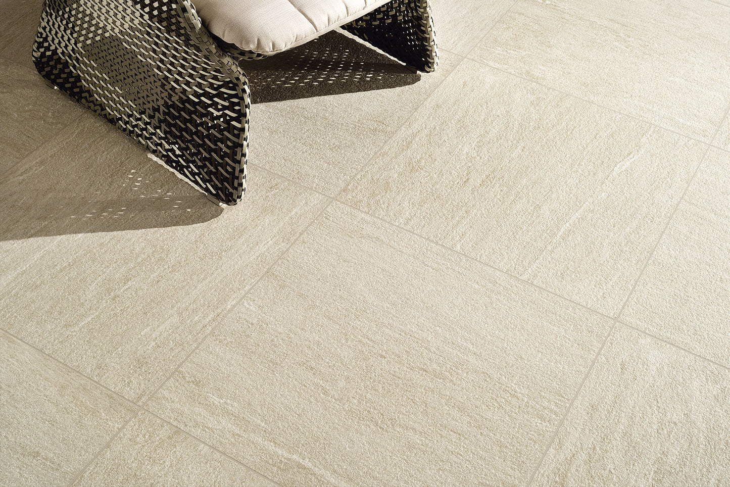 Dualmood Stone White 20x120 Naturale - Gres Porcellanato di Coem Ceramiche - Prezzo solo €51.50! Compra ora su CEGO CERAMICHE