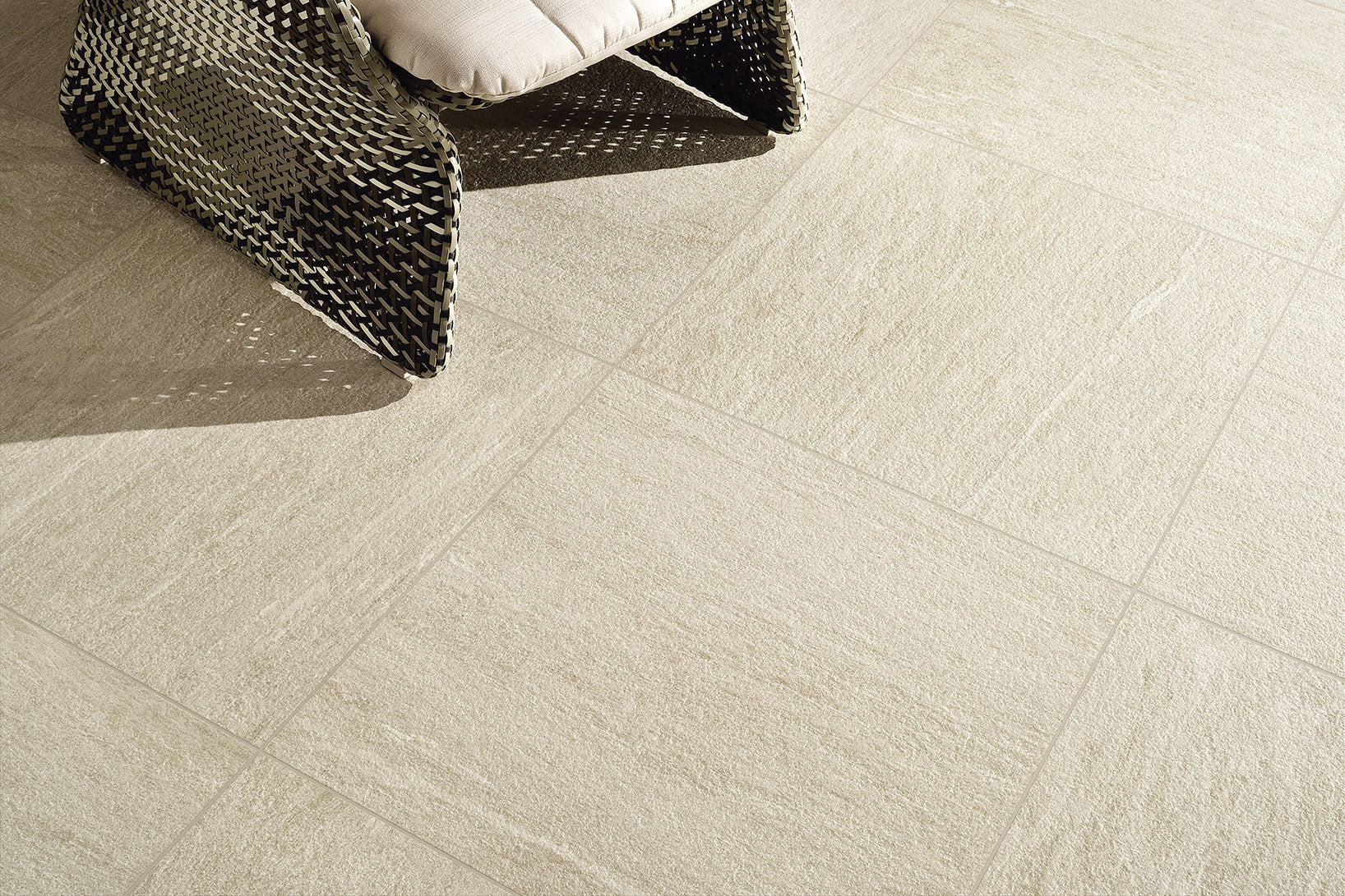 Dualmood Stone White 30x60 Esterno - Gres Porcellanato di Coem Ceramiche - Prezzo solo €30! Compra ora su CEGO CERAMICHE