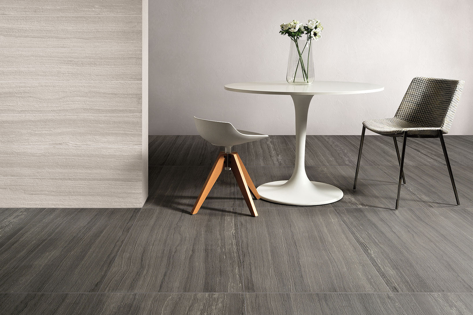 Flow Dark Grey 75x149,7 Lappato - Gres Porcellanato di Coem Ceramiche - Prezzo solo €53.50! Compra ora su CEGO CERAMICHE