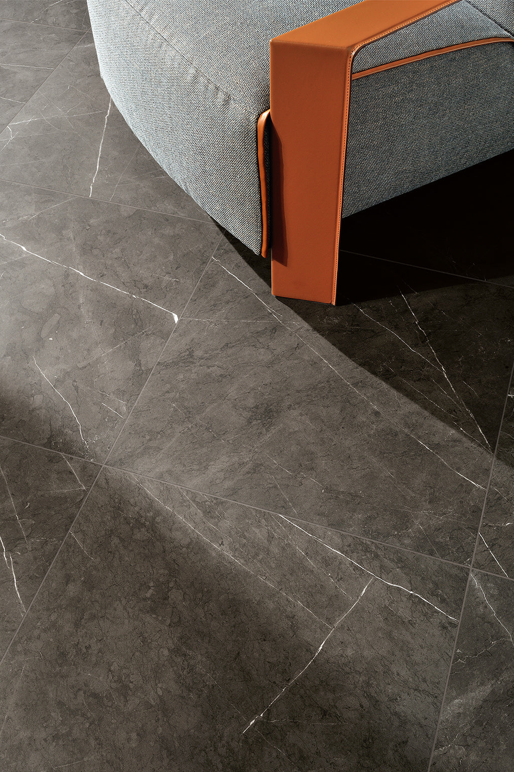 Marmorea 2 Amani Grey effect 15x15 Levigato - Gres Porcellanato di Fioranese - Prezzo solo €36.50! Compra ora su CEGO CERAMICHE