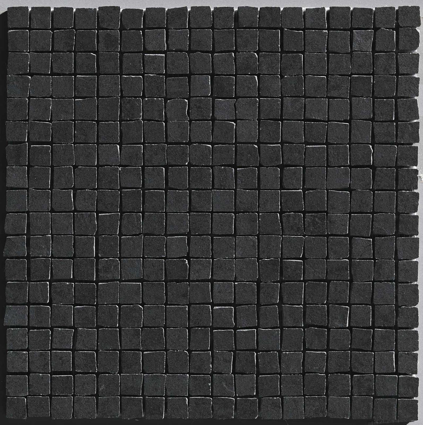 Concept Mosaico Nero 30x30 - Gres Porcellanato di RAGNO - Prezzo solo €89.76! Compra ora su CEGO CERAMICHE